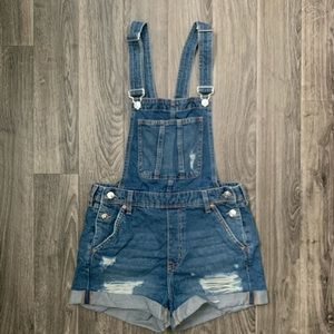 H&M distressed overall shorts, size 4